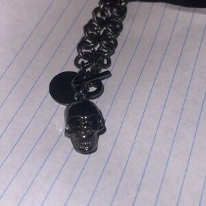 Alexander McQueen Onyx Skull choker price Firm